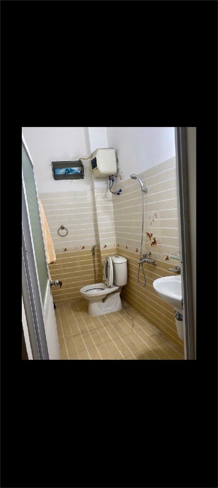 Nhà Bùi Huy Bích, sổ đỏ chính chủ, 38m2, 7,2 tỷ