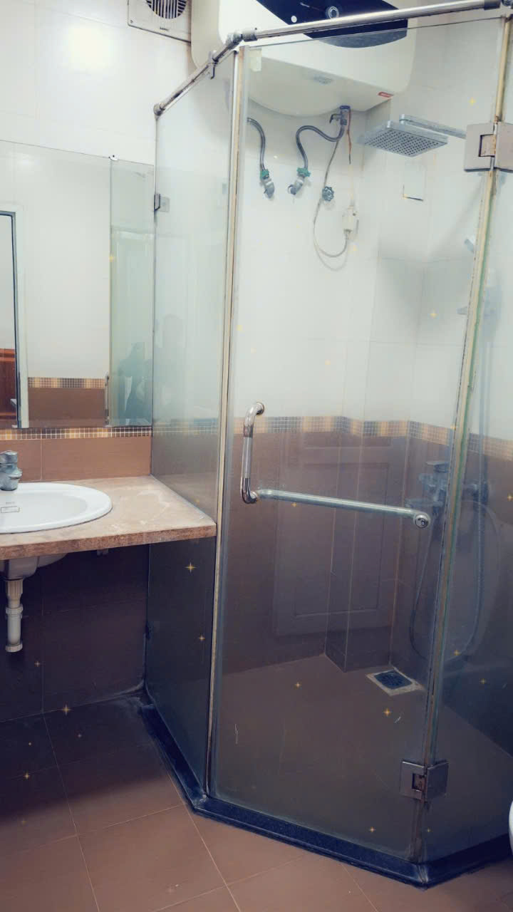 Nhà HM , vị trí đẹp, 55m2 , hơn 7 tỷ 1 tí ti