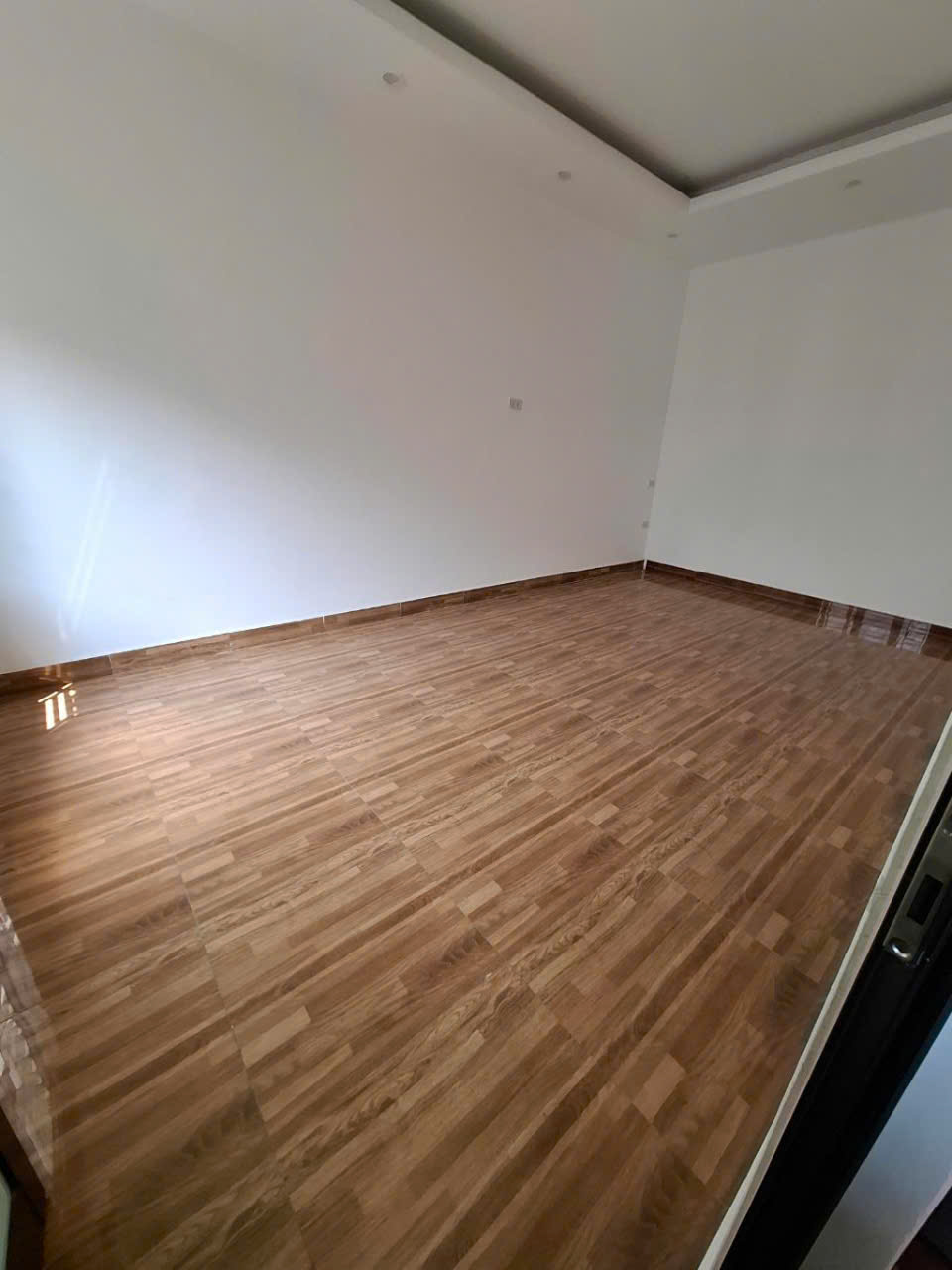Nhà HM , vị trí đẹp, 55m2 , hơn 7 tỷ 1 tí ti