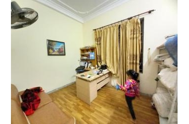 Bán gấp nhà Mậu Lương, 38m2, 2.47 tỷ, 2 thoáng, ô tô.