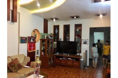 Hiếm! Nhà đẹp Yên Xá, Thanh Trì, 5 tầng, 2.6 tỷ, ngõ rộng,