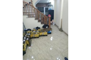 Bán gấp nhà Yên Xá. 40m2, 2,5 tỷ, 2 thoáng,  ô tô 15m.