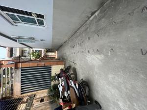 Bán đất nền siêu đẹp khu Dương Nội, 3 bước chân ra đường lớn. Thuở đất vuông thành sát cạnh. 65m2 5,5 tỉ