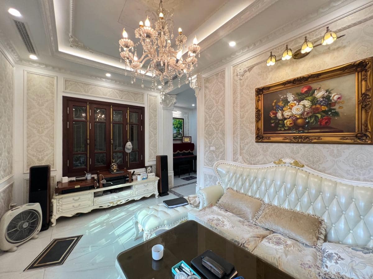 Bán BT 6PN, 4WC tại KĐT Trung Văn, giá 38 tỷ, 143m2, hàng hiếm bao đẹp
