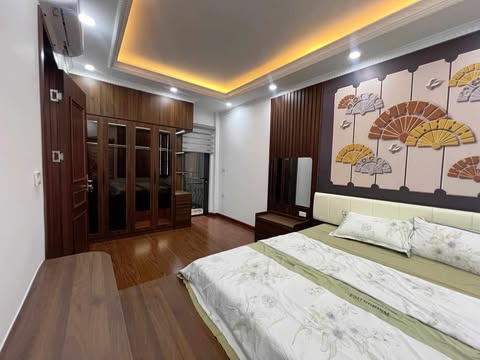 BÁN NHÀ MỚI CẦU GIẤY, OTO CÁCH 10M