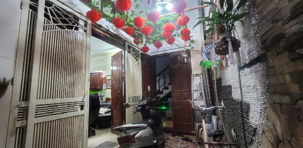 TỔ ẤM DÀNH CHO GIA ĐÌNH 3 THẾ HỆ - 5 TẦNG - 76M2 - NGUYỄN KHÁNH TOÀN