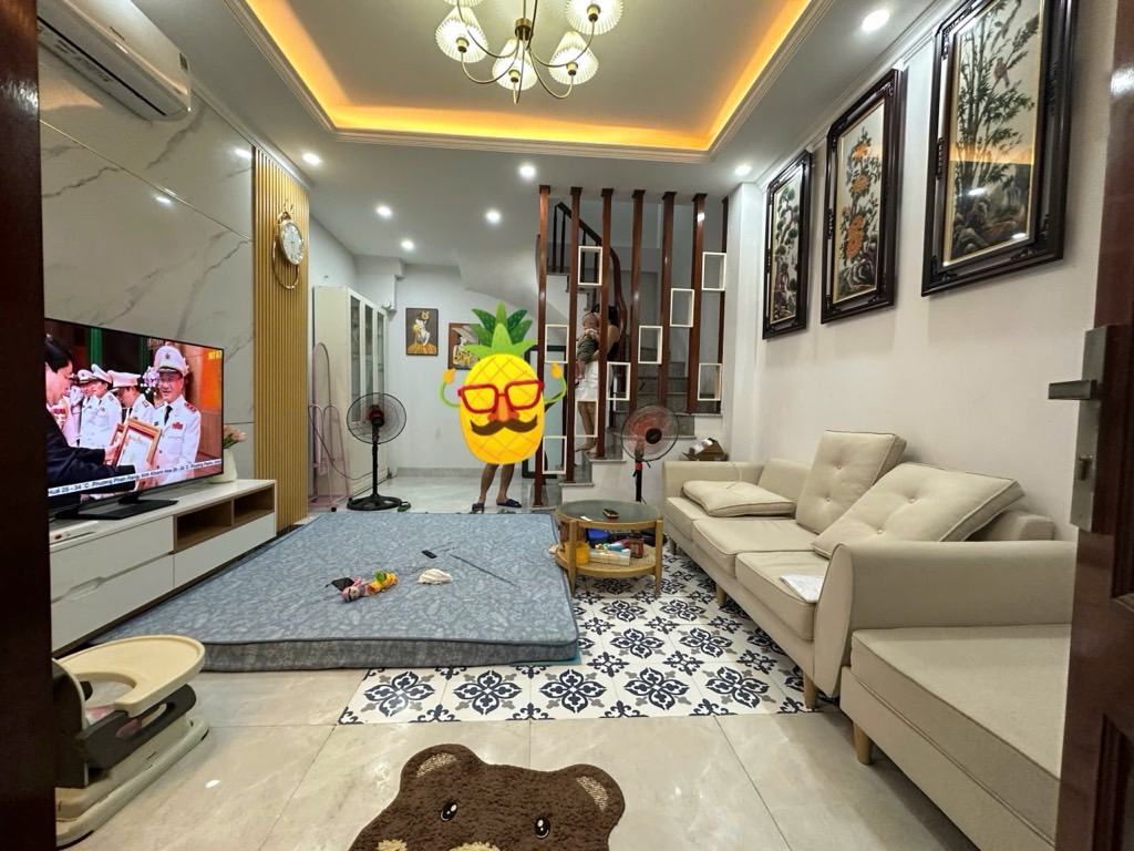 CHỊ HẰNG CẦN GẢ GẤP ĐỔI NHÀ SANG - 6 TẦNG NHÀ ĐẸP - 6.8 TỶ - NGÕ 68 CẦU GIẤY