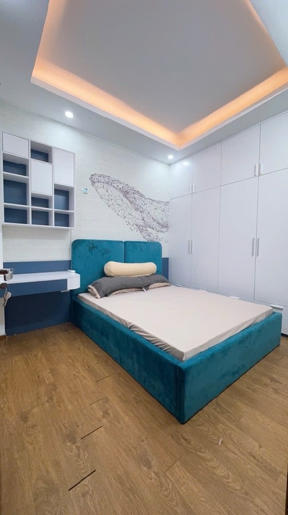 CẦU GIẤY - NHÀ ĐẸP - SỔ VUÔNG - TẶNG FULL NỘI THẤT - NGÕ THOÁNG - Ở SƯỚNG