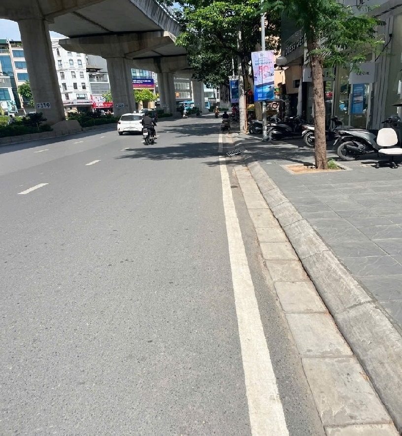 CHÍNH CHỦ GỬI - NHÀ XÂY MỚI - VUÔNG VẮN - GẦN PHỐ - NGÕ RỘNG - HƠN 32M2 - NHỈNH 7 TỶ