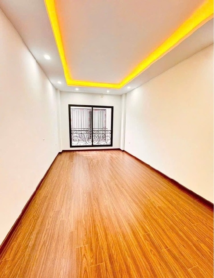 CHÍNH CHỦ GỬI - NHÀ XÂY MỚI - VUÔNG VẮN - GẦN PHỐ - NGÕ RỘNG - HƠN 32M2 - NHỈNH 7 TỶ