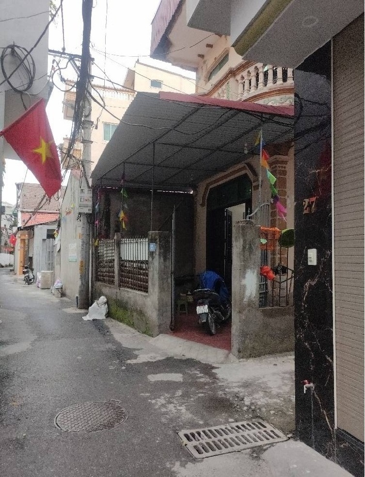 TRẦN CUNG - 53M2 - NGÕ RỘNG - SÂN RỘNG - NHÀ RỘNG - NHỈNH 8 TỶ XÍU