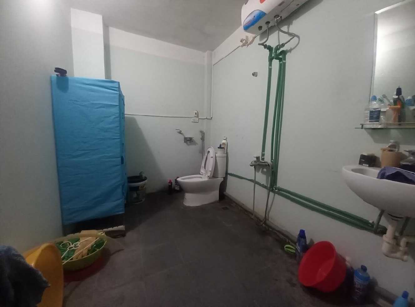 CẦU GIẤY - 52M2 - PHÂN LÔ - VUÔNG VỨC - MẶT TIỀN RỘNG - NHÀ RỘNG - NHÀ TẮM CŨNG RỘNG - HƠN 9 TỶ