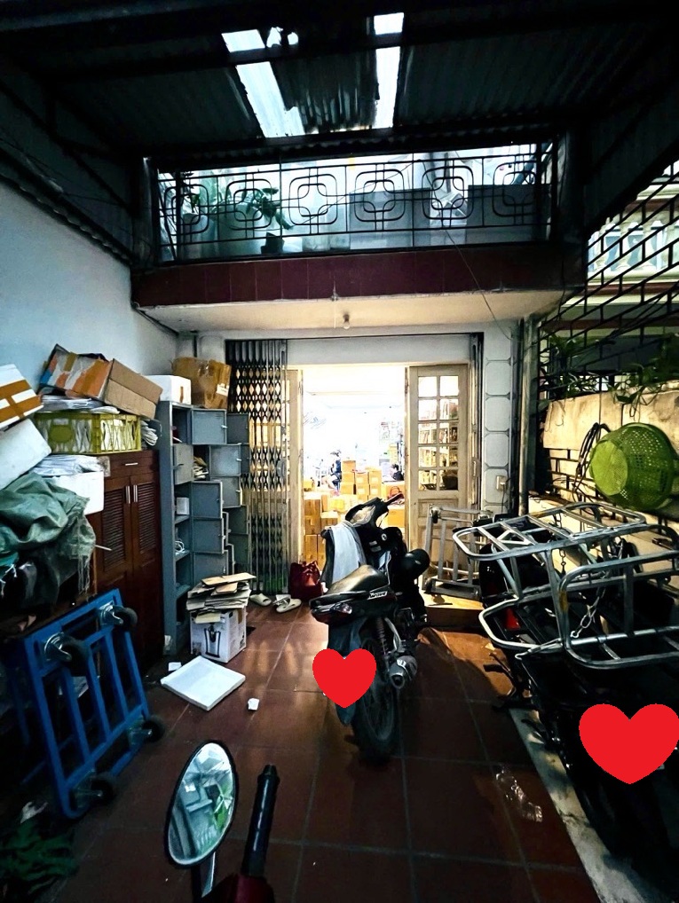 60M2 HOA BẰNG - SỔ VUÔNG - 7 CHỖ LÙI CỬA - GẦN SÂN CHƠI - Ô TÔ ĐỖ NGÀY ĐÊM - 12 TỶ RƯỠI