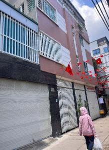 TRẦN CUNG - SỔ ĐẸP - NỞ HẬU - NGÕ THÔNG - Ô TÔ GẦN - 45M2 - 5.8 TỶ
