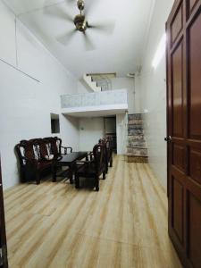 Bán nhà lê thanh nghị 24 m2  nhỉnh 5.x tỷ  x bé tí tẹo