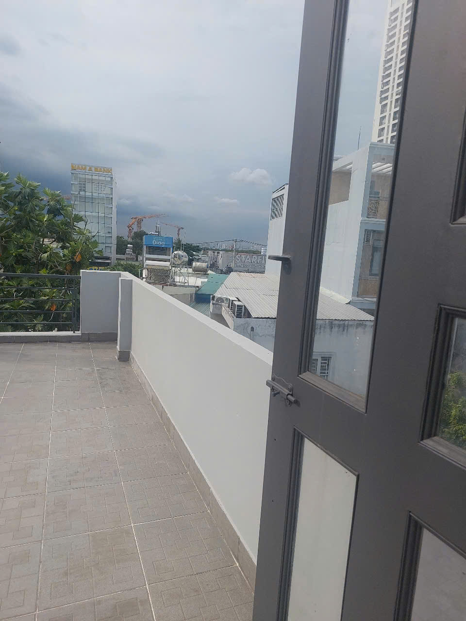 Nhà riêng Nguyễn Duy Trinh,cần về quê ở nên bán nhà nhỉnh 5ty LH 0906227839
