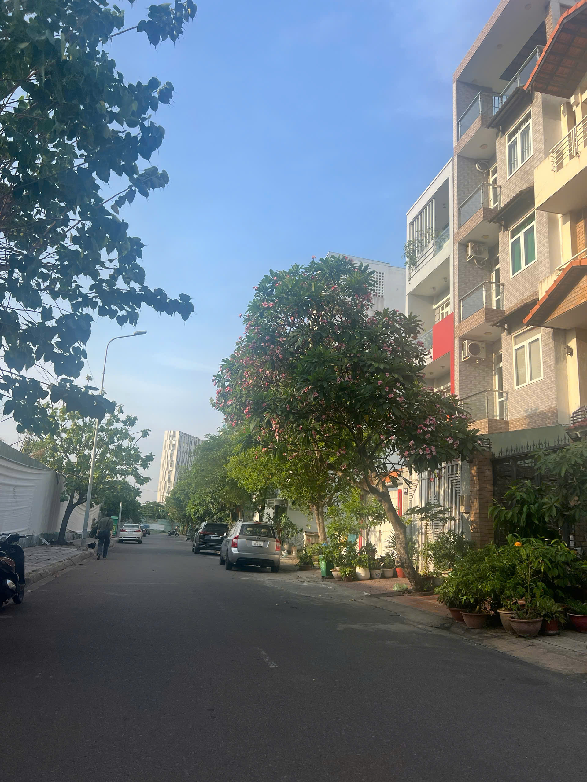 Nhà riêng liền kề chợ Giồng Nguyễn Duy Trinh, gia 7.8t lh 0906227839