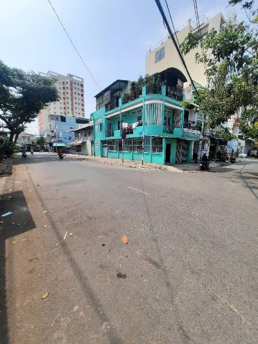 Nhà mặt tiền nối dài 58m nở hậu 5 tầng q8