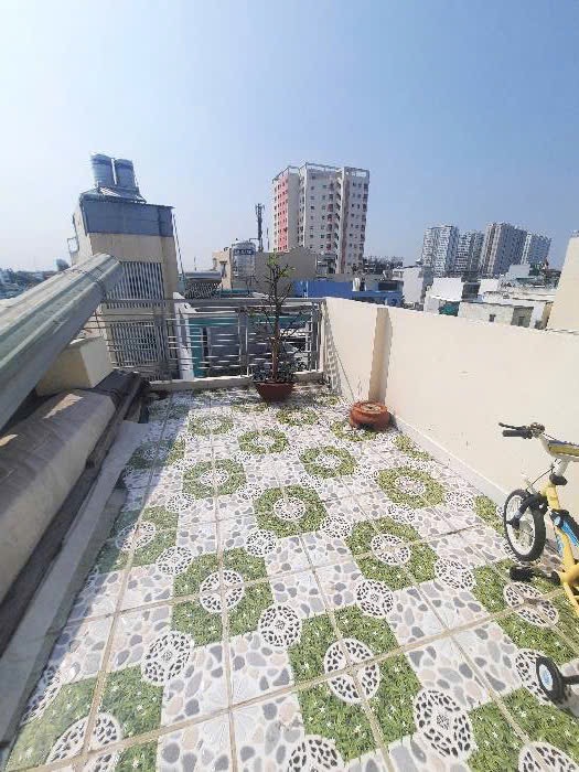 Nhà mặt tiền nối dài 58m nở hậu 5 tầng q8