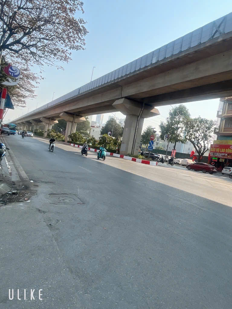 NHÀ PHỐ QUANG TRUNG , 80M2, 2 TẦNG, 4.8 TỶ, Ô TÔ ĐỖ