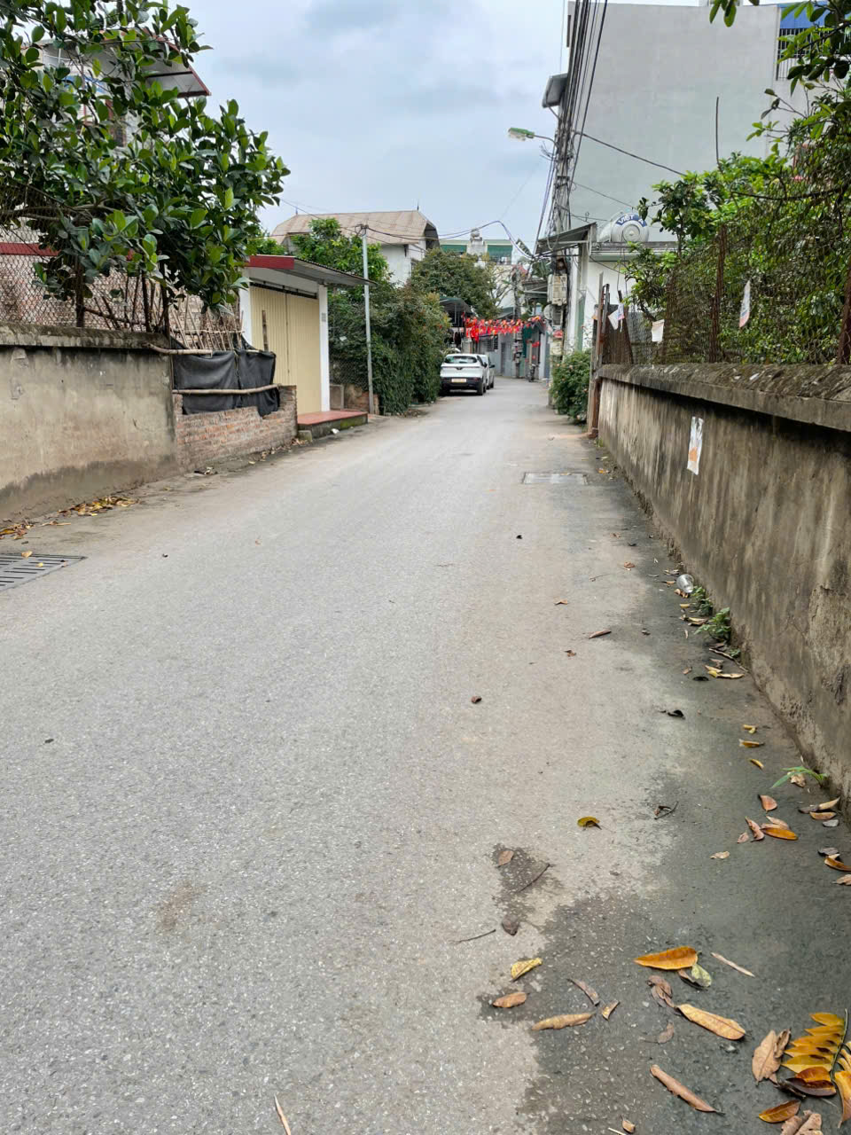 NHÀ HÀ ĐÔNG-4 TẦNG- Ô TÔ ĐỖ CỬA- 30S ĐI BỘ RA Ô TÔ TRÁNH- GIÁ 4.15 TỶ.