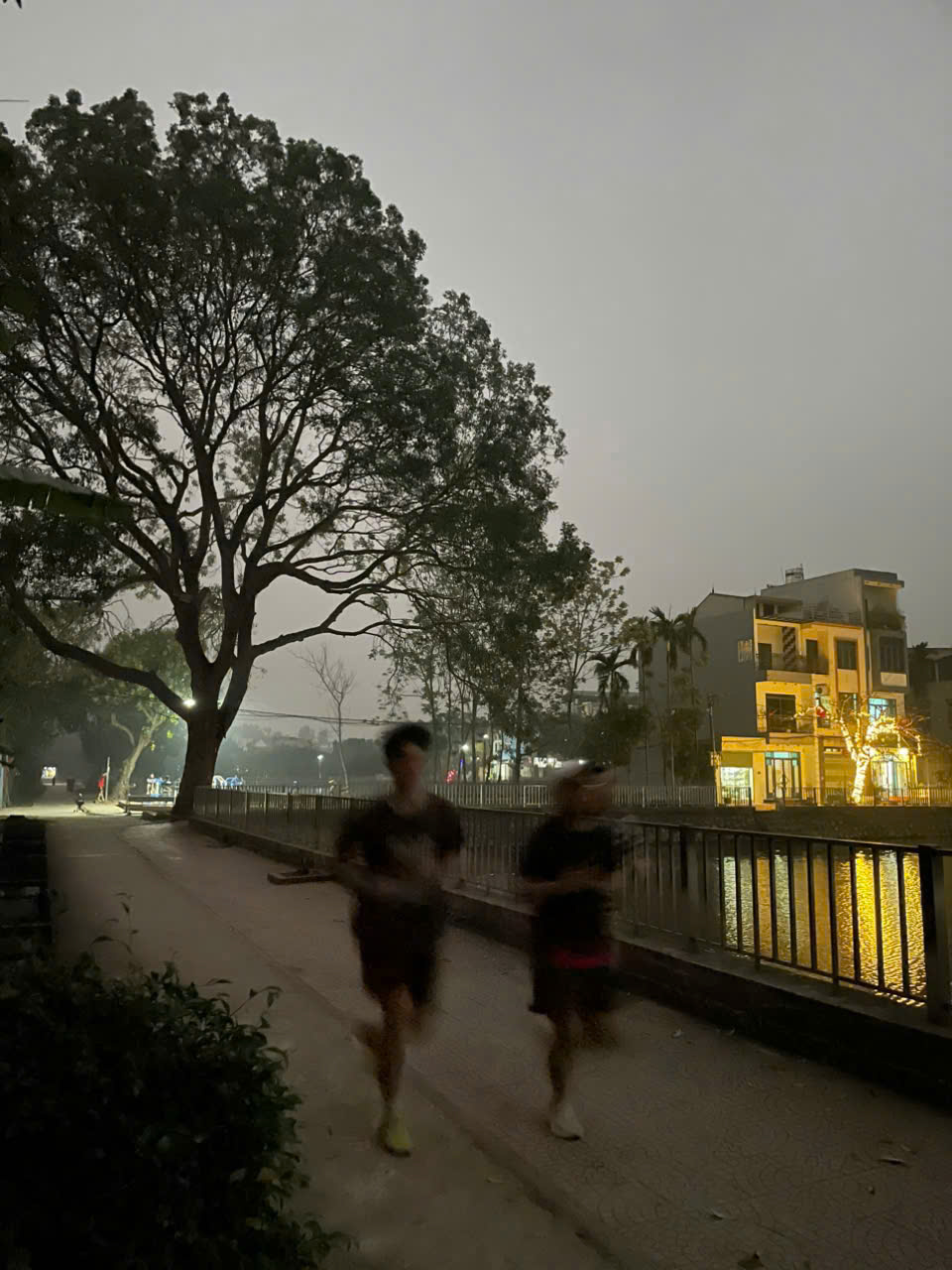 NHÀ BIÊN GIANG, KINH DOANH , Ô TÔ TRÁNH, 55M2, GIÁ NHỈNH 5TỶ