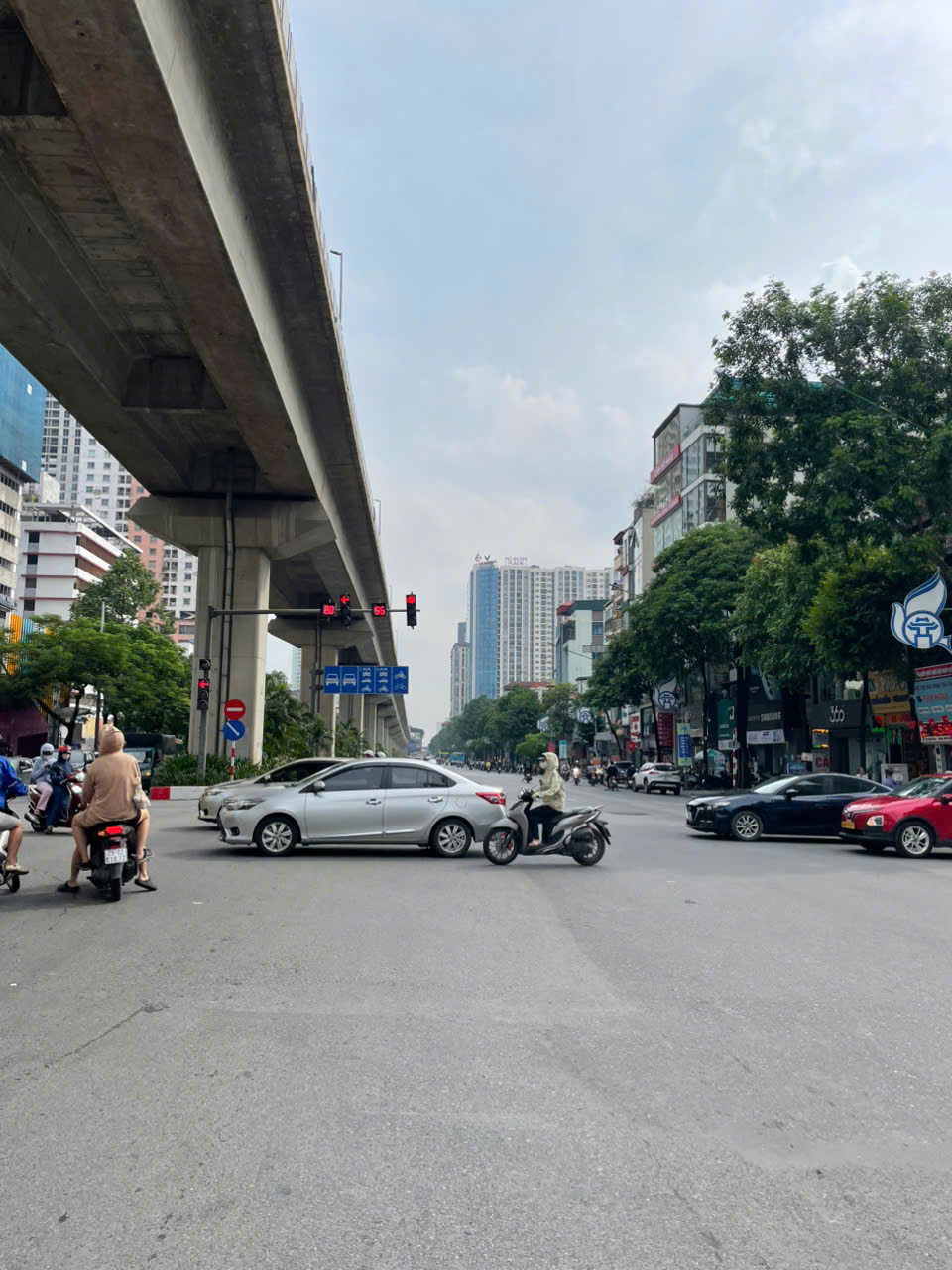 BÁN NHÀ YÊN NGHĨA, HÀ ĐÔNG, DIỆN TÍCH 40M2, 5 TẦNG, THANG MÁY, GIÁ NHỈNH 7 TỶ.