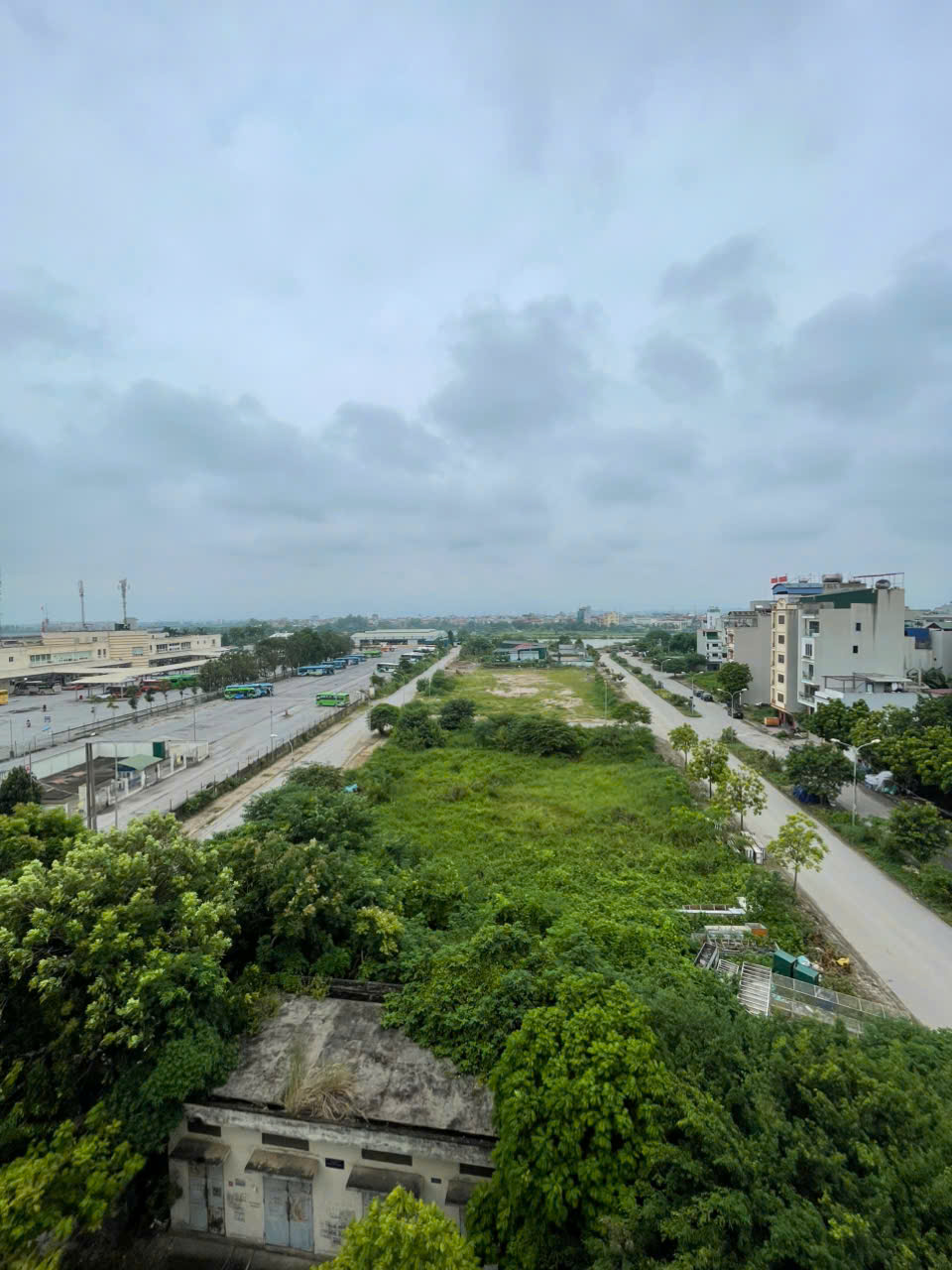 BÁN NHÀ DÒNG TIỀN, SÁT BẾN XE YÊN NGHĨA, 7 TẦNG, THANG MÁY,ĐƯỜNG LỚN, GIÁ 16.35 TỶ.