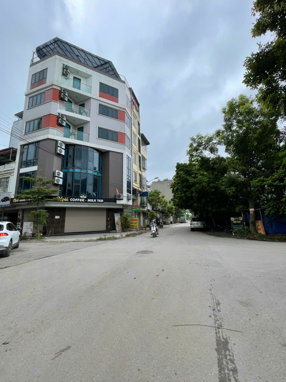 BÁN DỊCH VỤ LIỀN KỀ YÊN NGHĨA, DIỆN TÍCH 50M2 , 6 TẦNG, MẶT TIỀN 5M, GIÁ 13.8 TỶ.