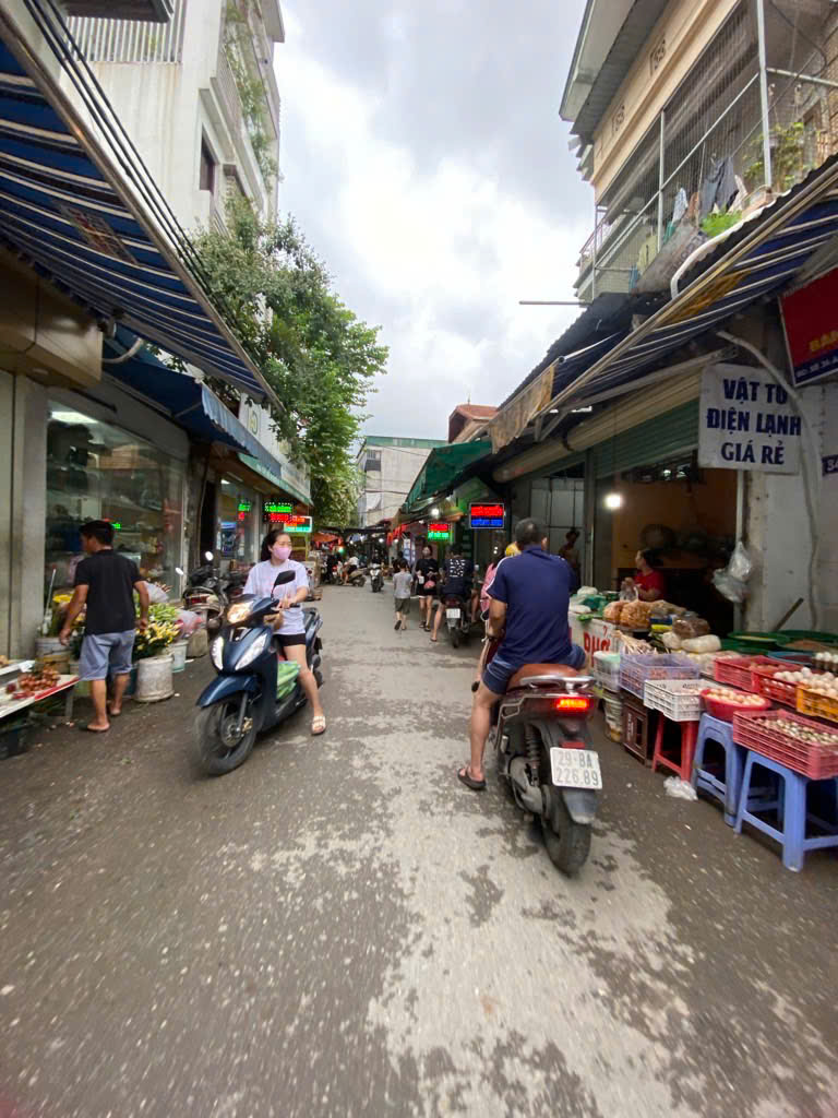 BÁN NHÀ MẶT TRỤC KINH DOANH, GẦN ĐÔ NGHĨA , LÔ GÓC, DIỆN TÍCH 62M2 , MT 5.3M,GIÁ 13.82 TỶ.