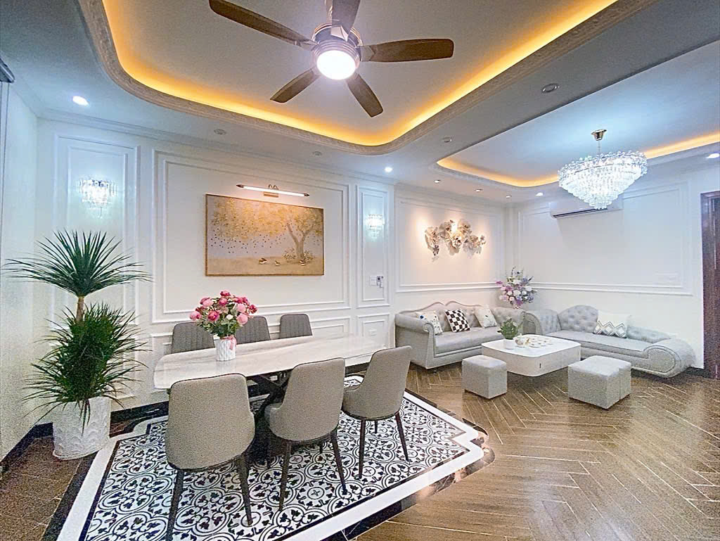 BÁN NHÀ MỚI ĐẸP LONG LANH, NGÃ 3 VĂN PHÚ, DIỆN TÍCH 50M2, 7 TẦNG, THANG MÁY, GIÁ 21 TỶ.