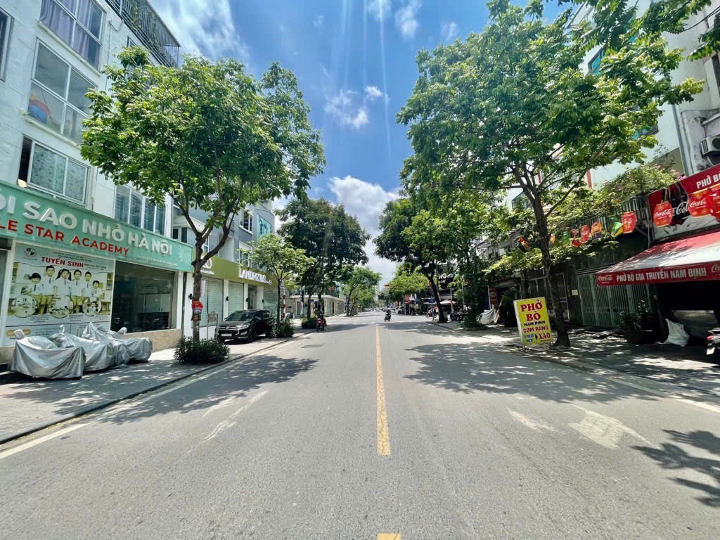 BÁN NHÀ VĂN PHÚ , 4 TẦNG, DIỆN TÍCH 90M2, GIÁ 20.15 TỶ