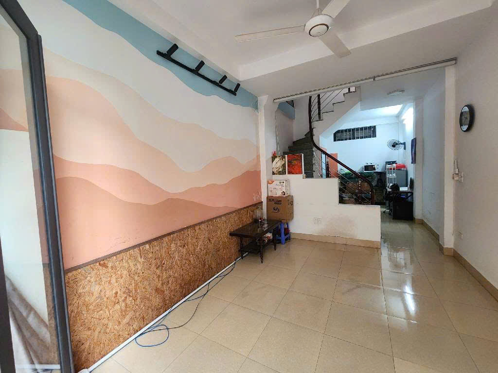 BÁN NHÀ NGHĨA LỘ, YÊN NGHĨA, 3 NGỦ , ĐỦ CÔNG NĂNG, GIÁ NHỈNH 4 TỶ CÒN THƯƠNG LƯỢNG.