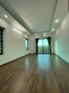 NHÀ NGAY CHỢ PHƯỢNG-40M2-3PN-2.4 TỶ