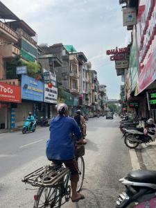 CẦN BÁN GẤP ĐẤT MẶT ĐƯỜNG YÊN BÌNH, YÊN NGHĨA,DIỆN TÍCH 45M, MẶT TIỀN 4.7 M , GIÁ 4.35 TỶ