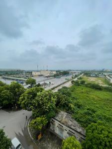 BÁN NHÀ DÒNG TIỀN, SÁT BẾN XE YÊN NGHĨA, 7 TẦNG, THANG MÁY,ĐƯỜNG LỚN, GIÁ 16.35 TỶ.