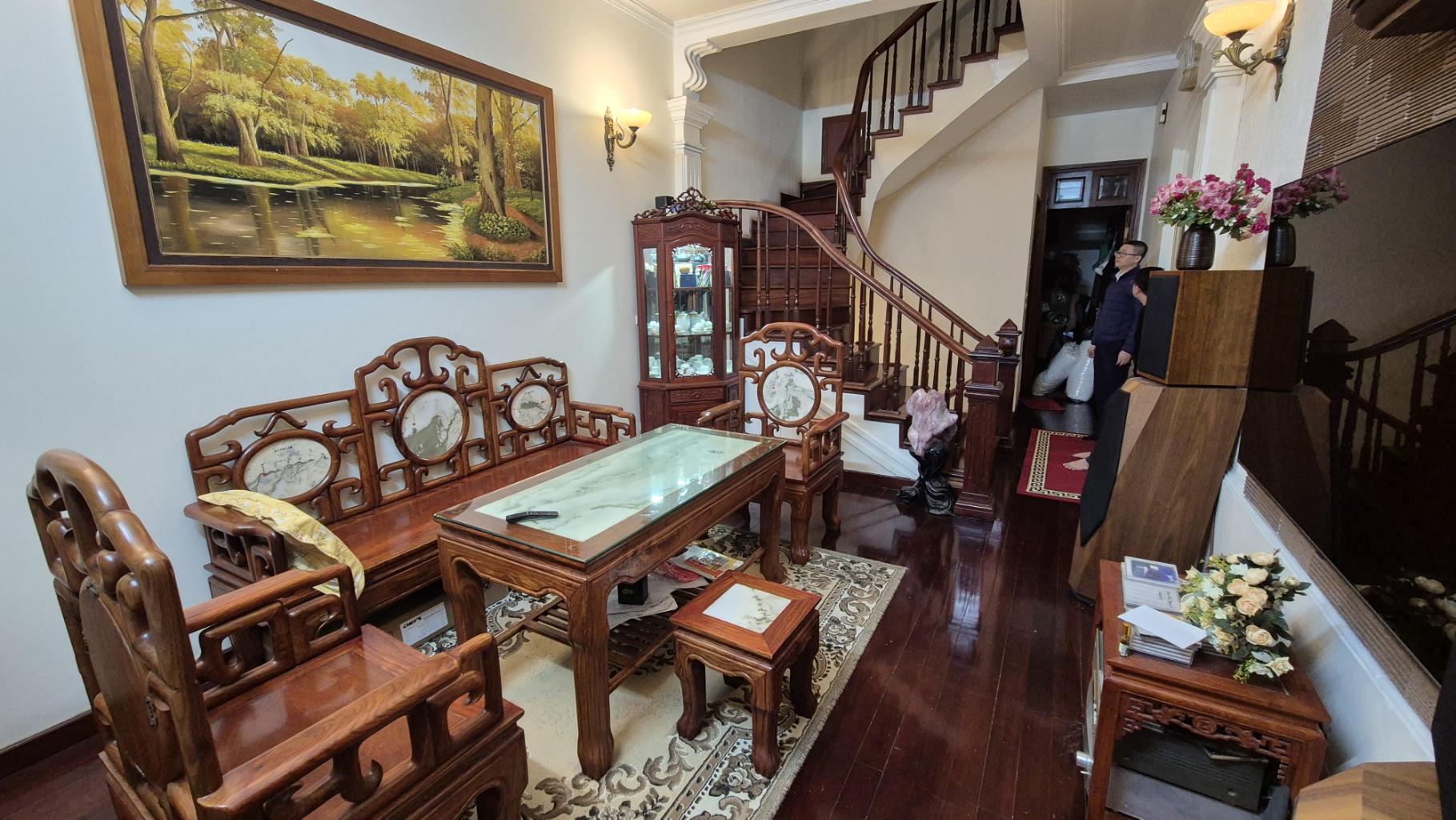 NHANH TAY SỞ HỮU CĂN NHÀ MẶT TIỀN 5m - KINH DOANH - OTO - CÔNG VIÊN 20m