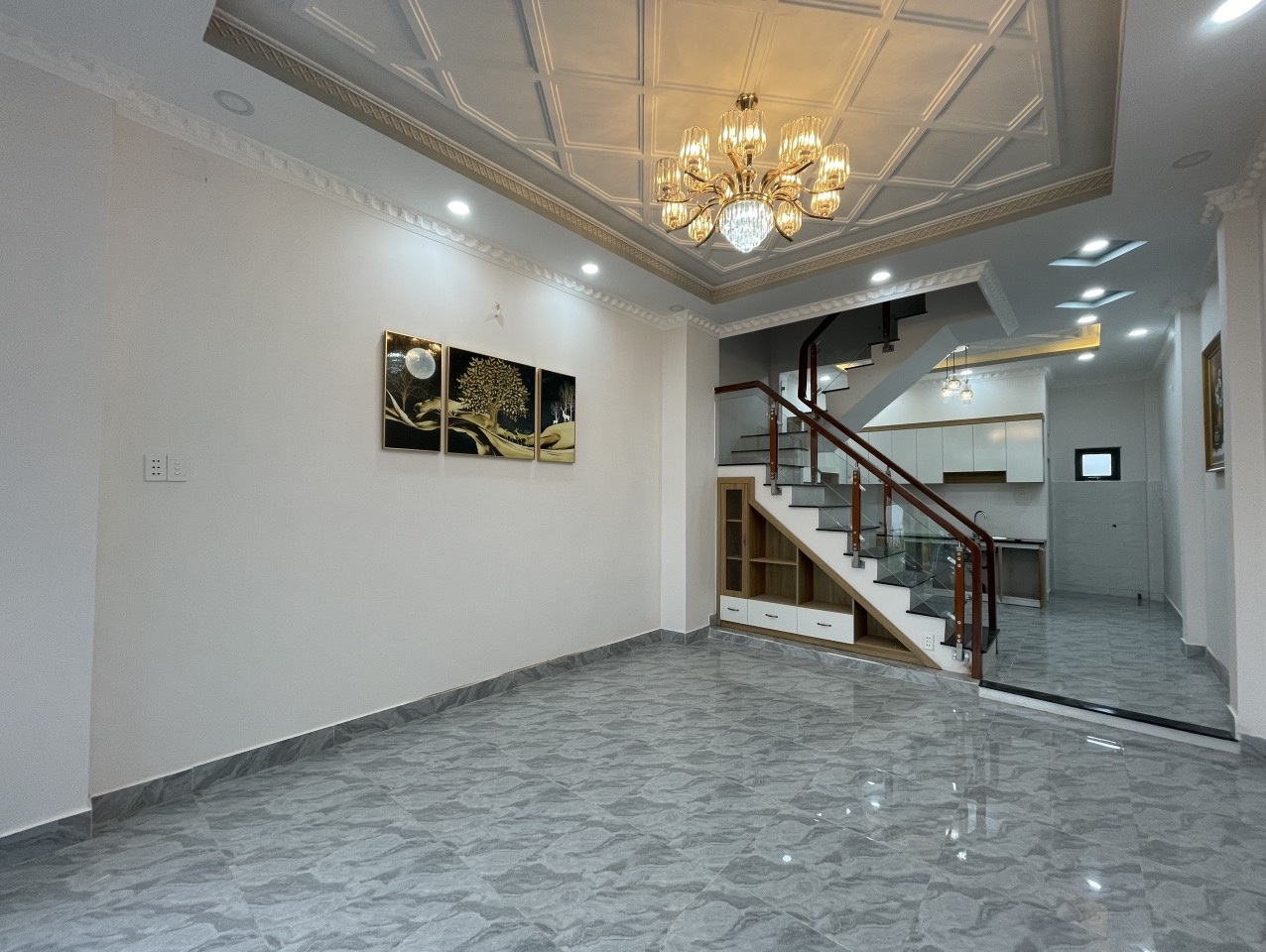 NHÀ PHỐ MỚI XÂY DTSD 150M2 CHỈ 2T580-LÊ VĂN LƯƠNG NỐI DÀI LONG HẬU