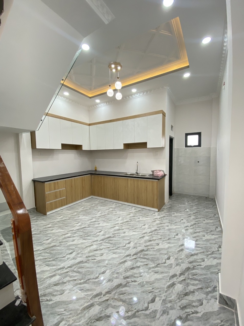 NHÀ PHỐ MỚI XÂY DTSD 150M2 CHỈ 2T580-LÊ VĂN LƯƠNG NỐI DÀI LONG HẬU