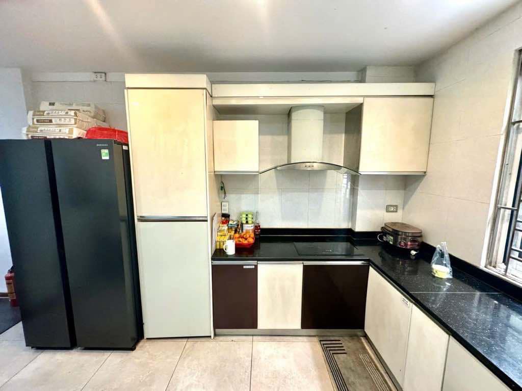 Siêu phẩm hiếm Yên Lãng  Đống Đa phân lô ô tô đỗ cửa KD VP có thang máy