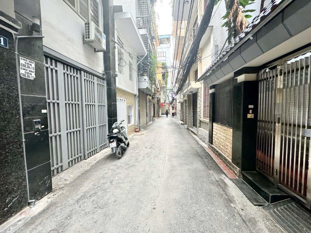 Siêu phẩm hiếm Yên Lãng  Đống Đa phân lô ô tô đỗ cửa KD VP có thang máy