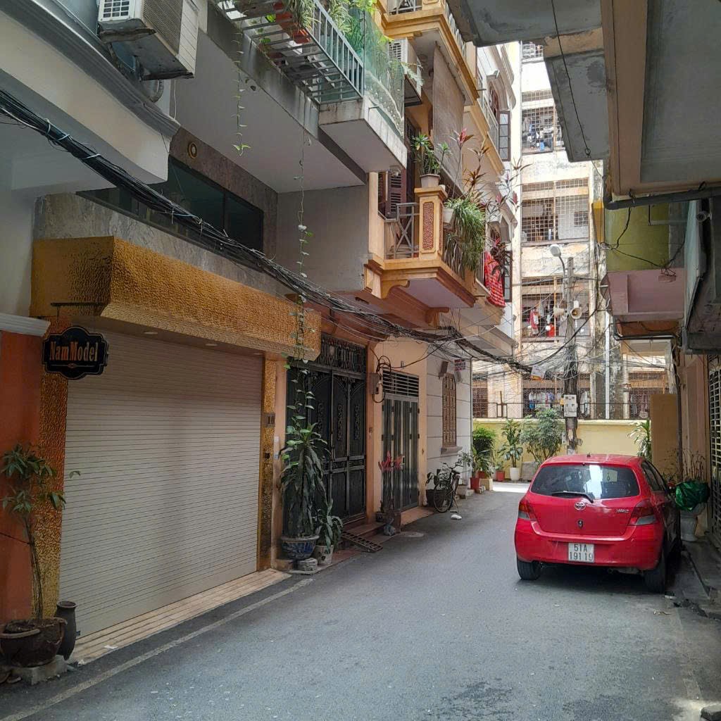 Phân lô Nguyễn Chí Thanh kv của giới nhà giàu