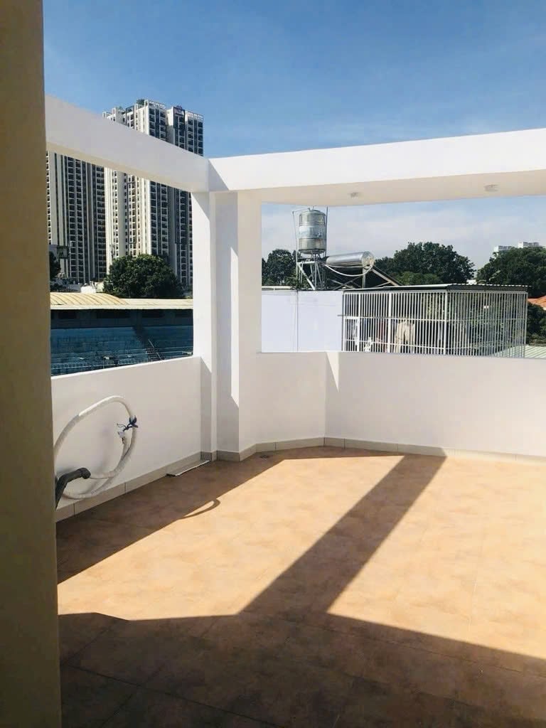 BÁN NHÀ TRUNG TÂM QUẬN 10, 4 TẦNG BTCCT, CHỈ HƠN 6 TỶ, MỚI ĐẸP LUNG LINH