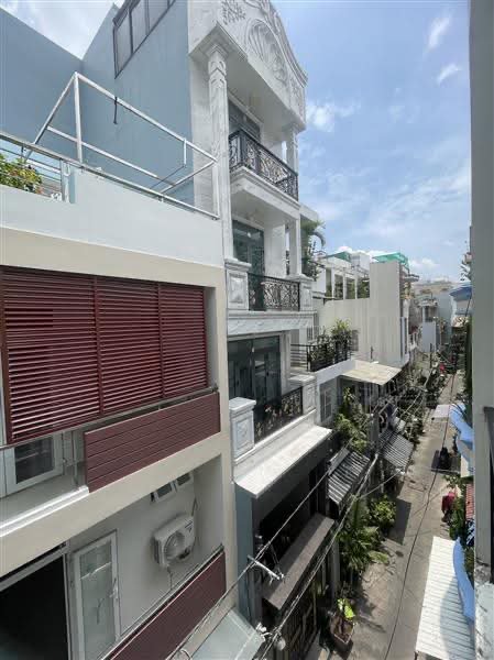 BÁN NHÀ TRUNG TÂM QUẬN 5 - LÊ HỒNG PHONG - MỚI ĐẸP - CHỈ HƠN 8 TỶ - 4 TẦNG