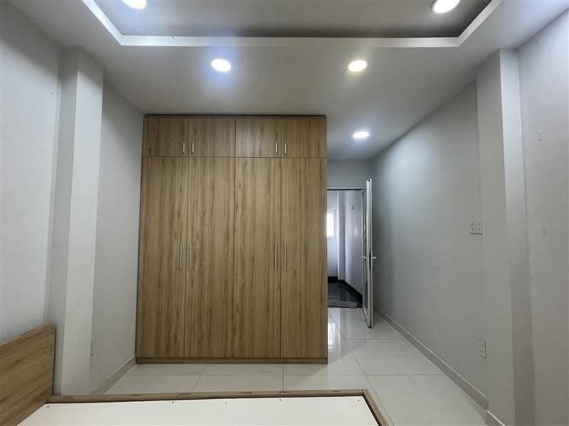 NHỈNH 8 TỶ - NHÀ QUẬN 5 MỚI XÂY - 4 TẦNG BTCT - XÁCH VALI VÀO Ở NGAY