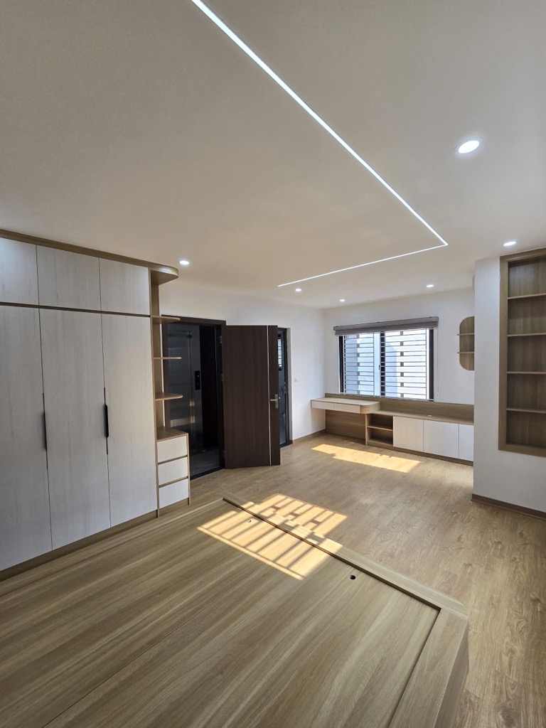 BÁN NHÀ PHỐ THÁI HÀ - MỚI ĐẬP HỘP - 6 TẦNG THANG MÁY - FULL NỘI THẤT