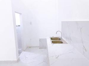 BÁN NHÀ MẶT TIỀN TÂN CHÁNH HIỆP