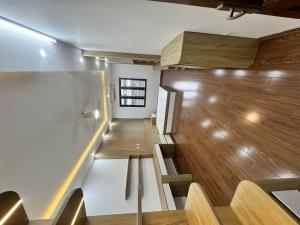 Bán nhà Lĩnh Nam, full nội thất, sđcc, 9 tỷ