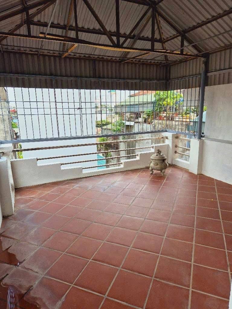 Chính chủ cần bán nhà phố trong ngõ 45m ngõ thông thoáng