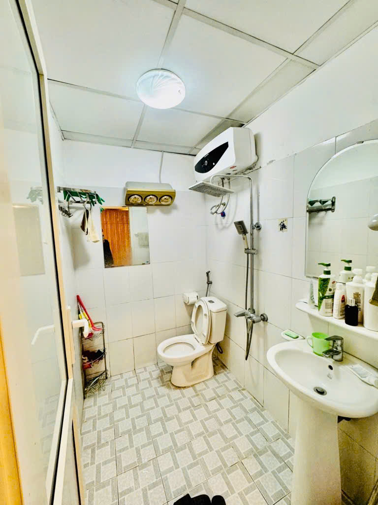 BÁN NHÀ CHUNG CƯ TRUNG TÂM THẠCH BÀN